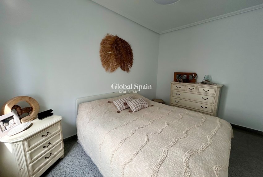 Resale - APARTMENT -
TORREMENDO - Costa Blanca