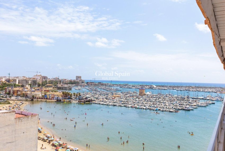 Resale - Apartment -
TORREVIEJA - Acequion