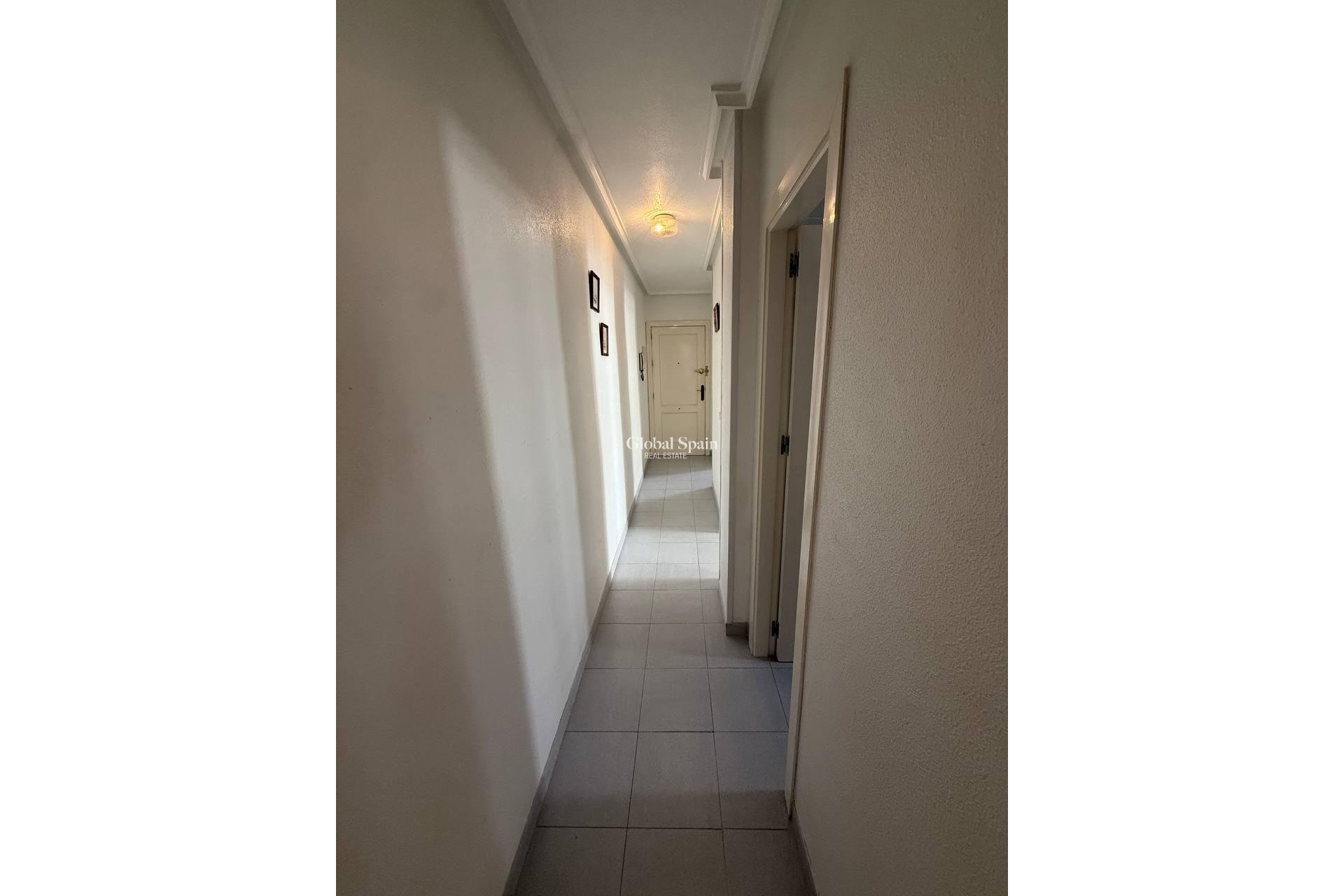 Resale - APARTMENT -
TORREVIEJA - Acequion