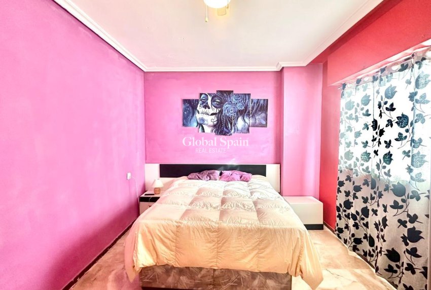 Resale - APARTMENT -
TORREVIEJA - Acequion