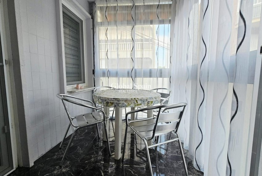 Resale - APARTMENT -
TORREVIEJA - Acequion