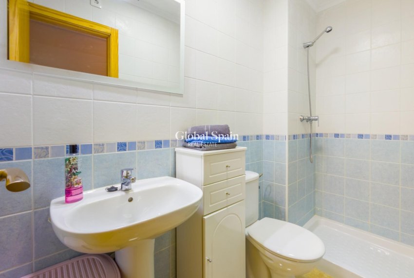 Resale - APARTMENT -
TORREVIEJA - Acequion