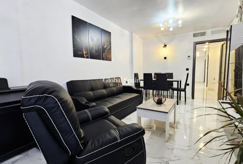 Resale - APARTMENT -
TORREVIEJA - Acequion