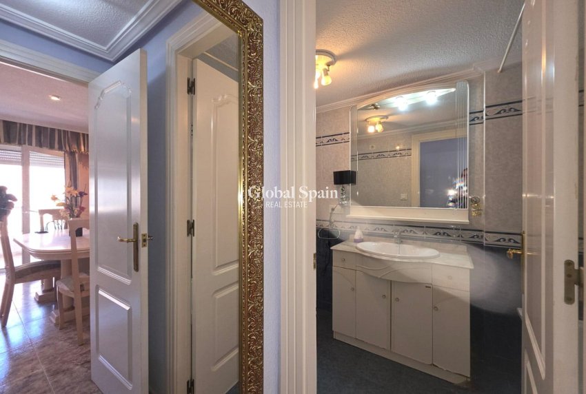 Resale - APARTMENT -
TORREVIEJA - Acequion