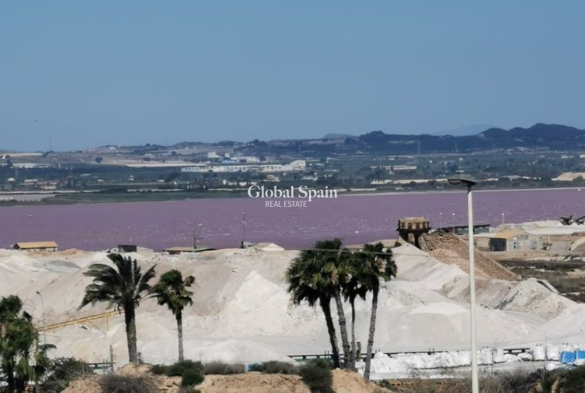 Resale - APARTMENT -
TORREVIEJA - Acequion