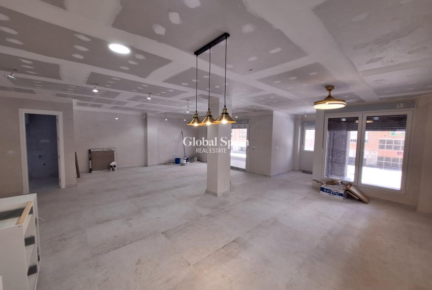 Resale - APARTMENT -
TORREVIEJA - Acequion