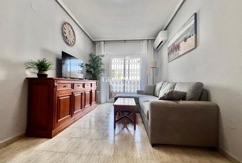 Resale - APARTMENT -
TORREVIEJA - Acequion