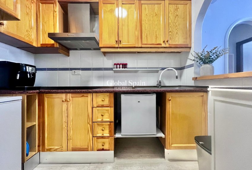 Resale - APARTMENT -
TORREVIEJA - Acequion