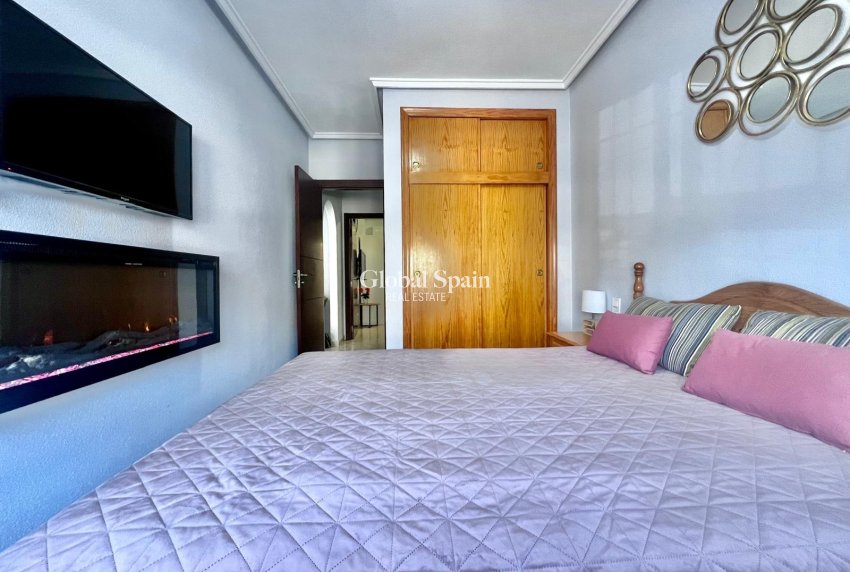 Resale - APARTMENT -
TORREVIEJA - Acequion