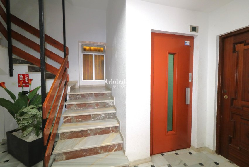 Resale - APARTMENT -
TORREVIEJA - Acequion