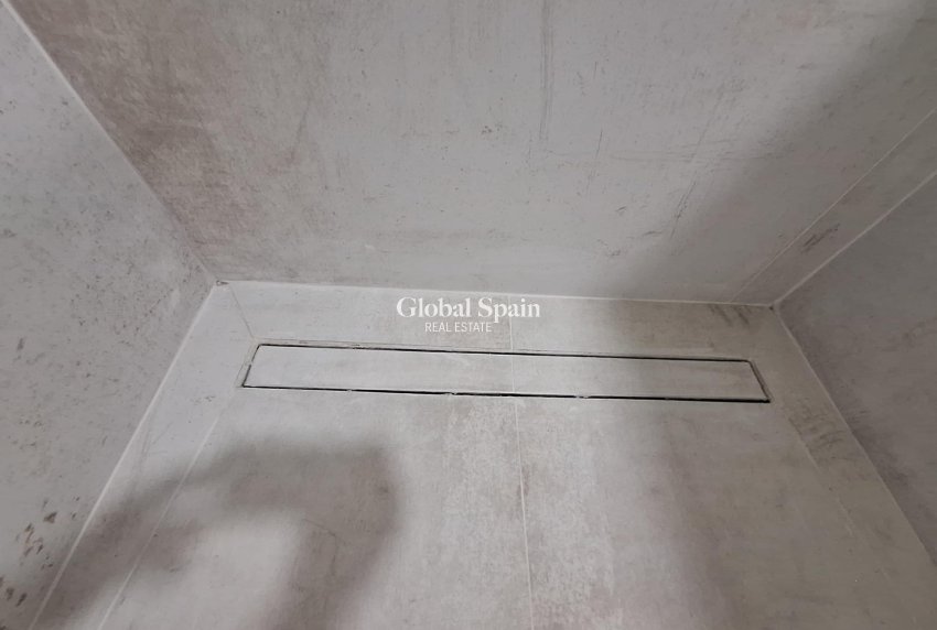 Resale - APARTMENT -
TORREVIEJA - Acequion