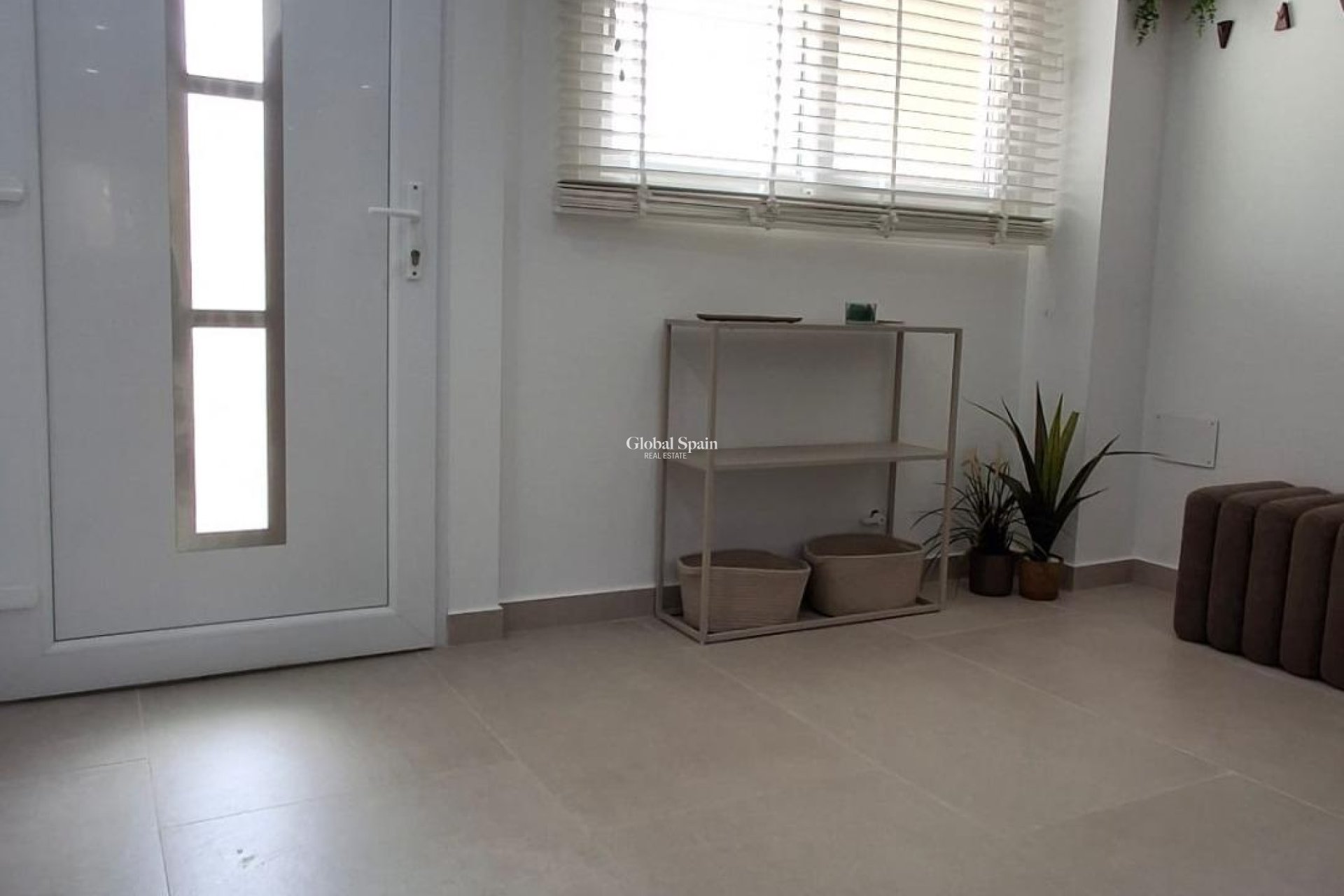 Resale - APARTMENT -
TORREVIEJA - Acequion