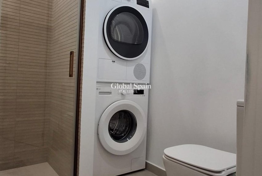 Resale - APARTMENT -
TORREVIEJA - Acequion