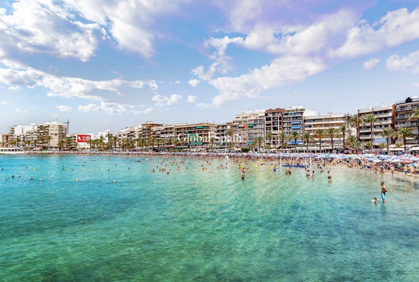 Resale - APARTMENT -
TORREVIEJA - Acequion