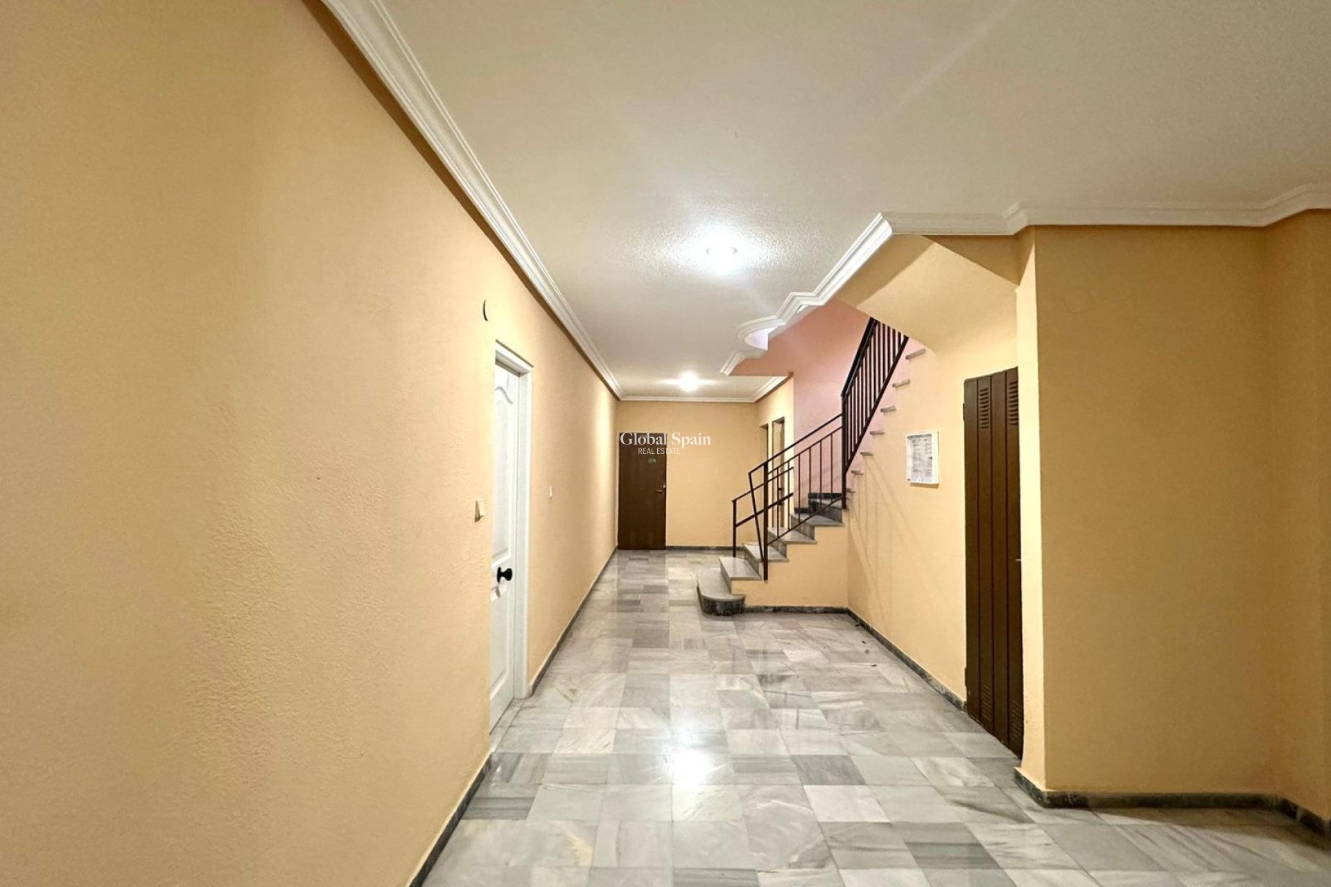 Resale - APARTMENT -
TORREVIEJA - Acequion