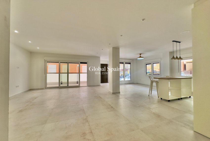 Resale - APARTMENT -
TORREVIEJA - Acequion