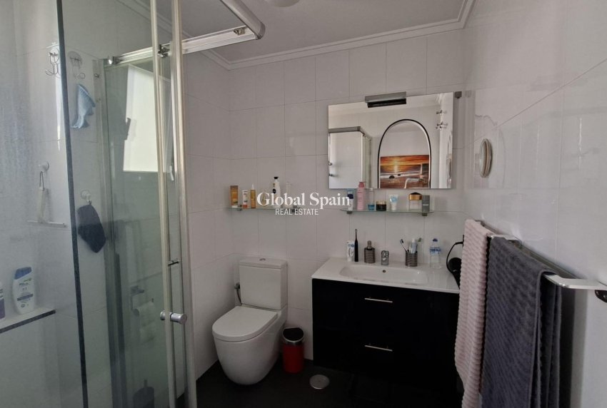 Resale - APARTMENT -
TORREVIEJA - Acequion