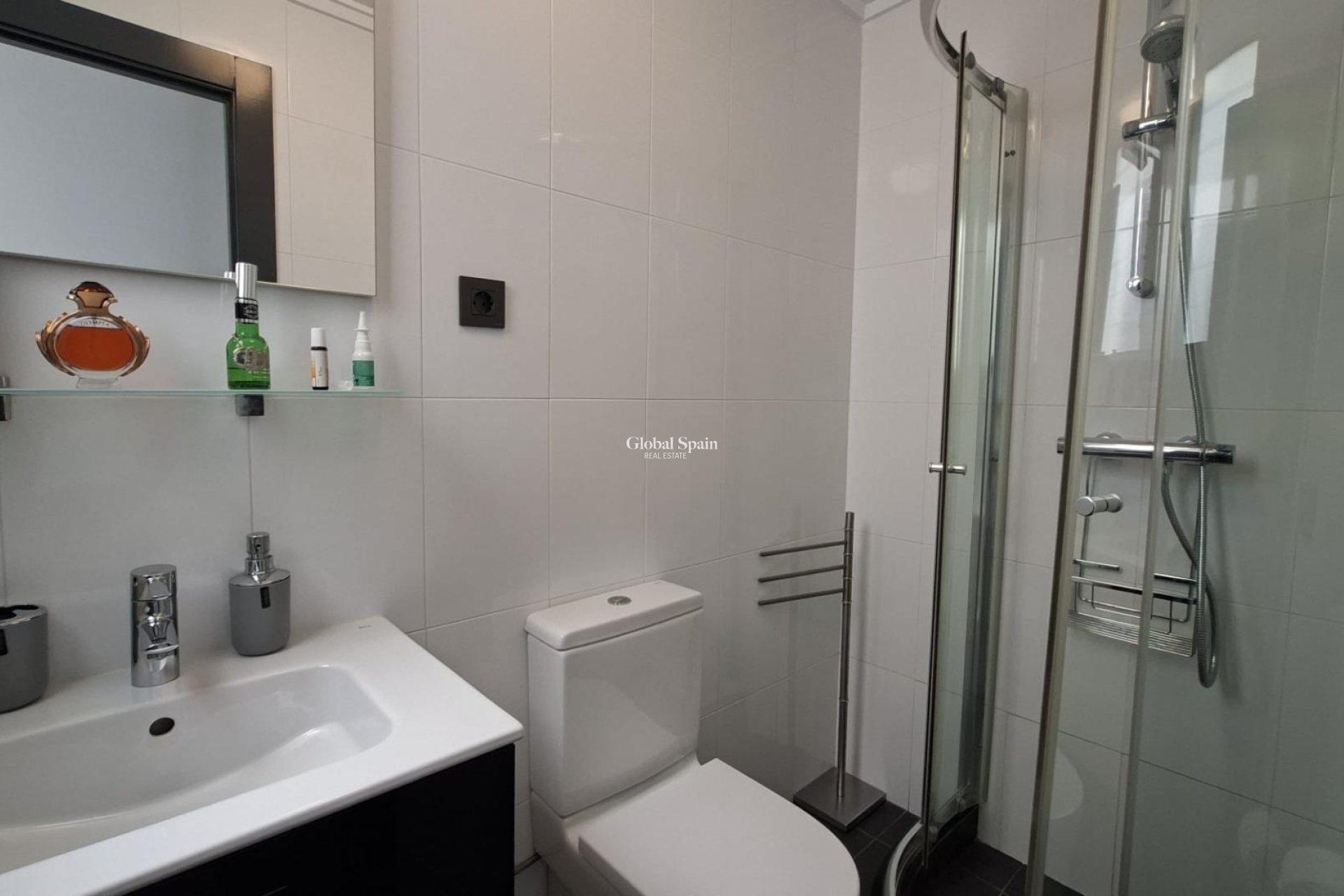 Resale - APARTMENT -
TORREVIEJA - Acequion