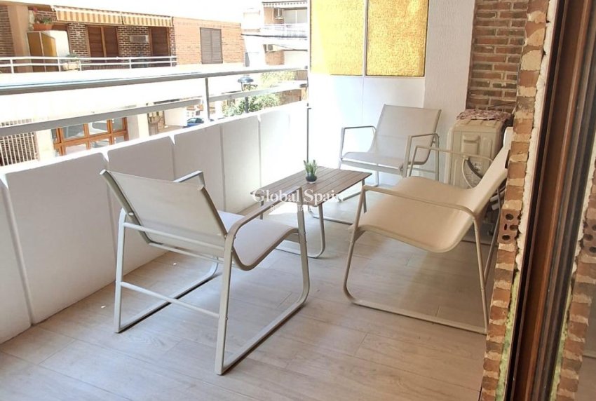 Resale - APARTMENT -
TORREVIEJA - Acequion