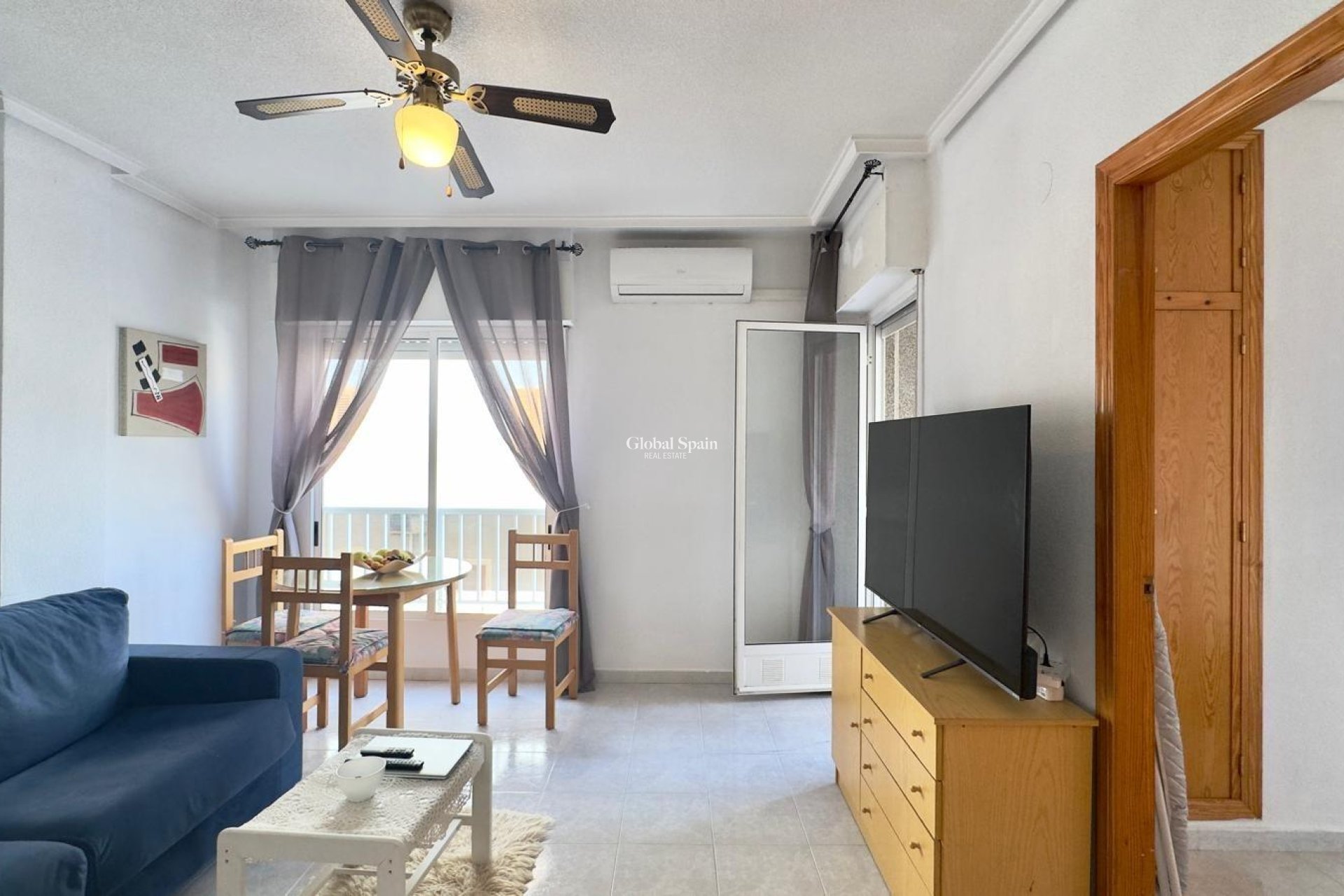 Resale - APARTMENT -
TORREVIEJA - Acequion