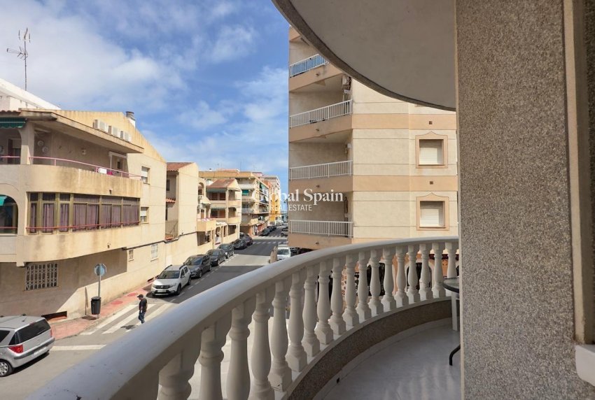 Resale - APARTMENT -
TORREVIEJA - Acequion