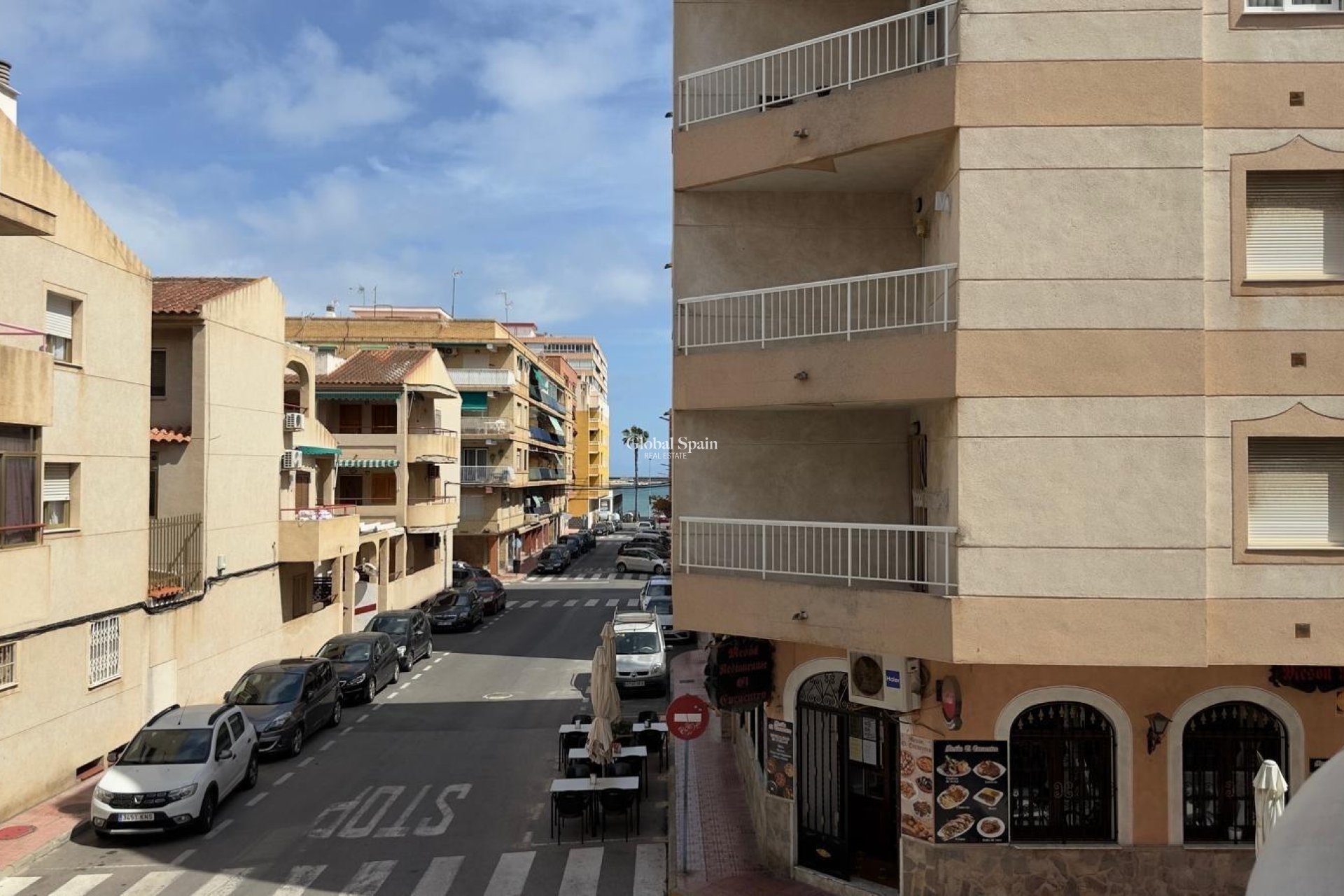 Resale - APARTMENT -
TORREVIEJA - Acequion