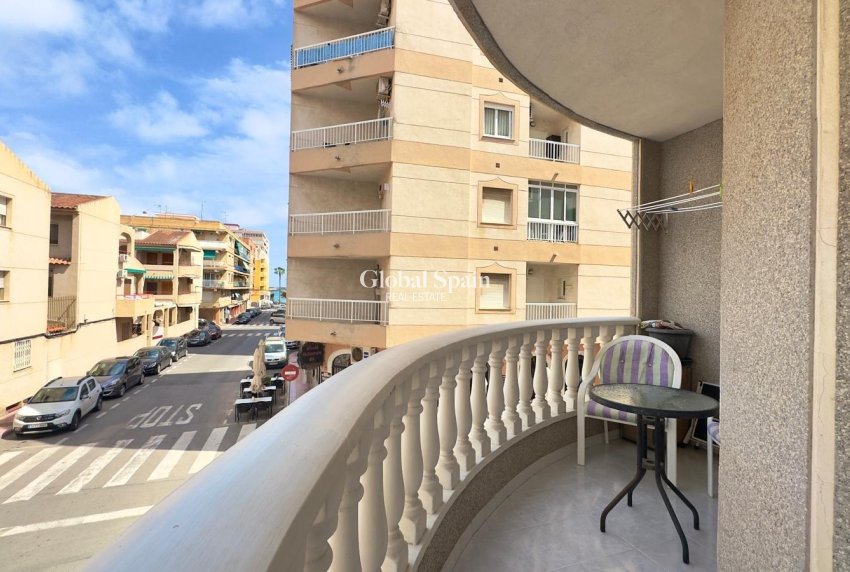 Resale - APARTMENT -
TORREVIEJA - Acequion