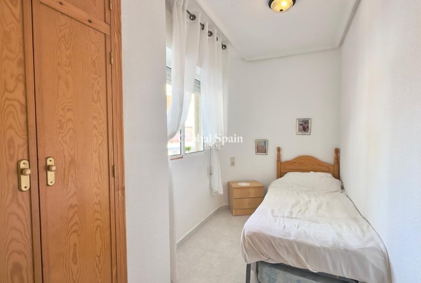 Resale - APARTMENT -
TORREVIEJA - Acequion