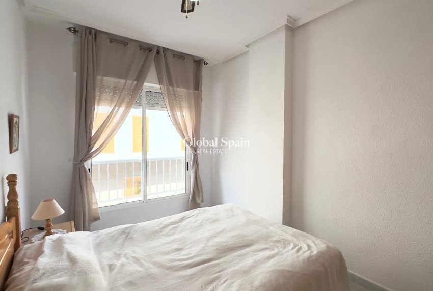 Resale - APARTMENT -
TORREVIEJA - Acequion