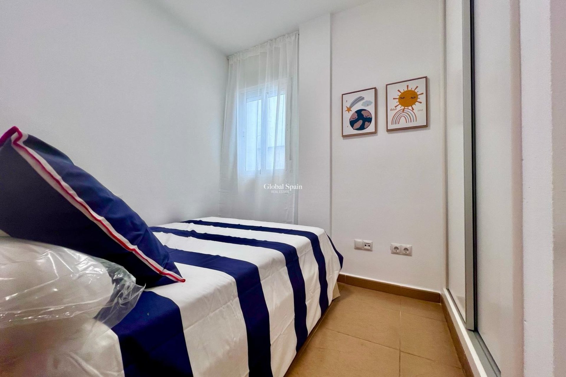 Resale - APARTMENT -
TORREVIEJA - Acequion