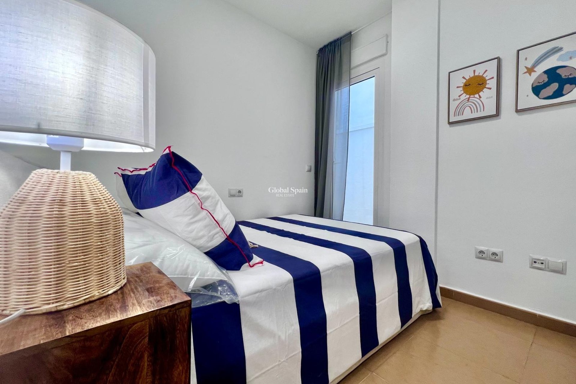 Resale - APARTMENT -
TORREVIEJA - Acequion