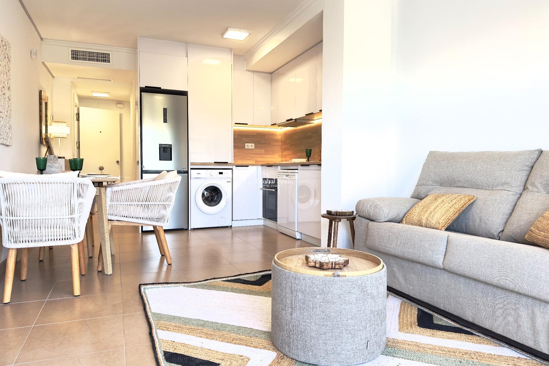Resale - APARTMENT -
TORREVIEJA - Acequion