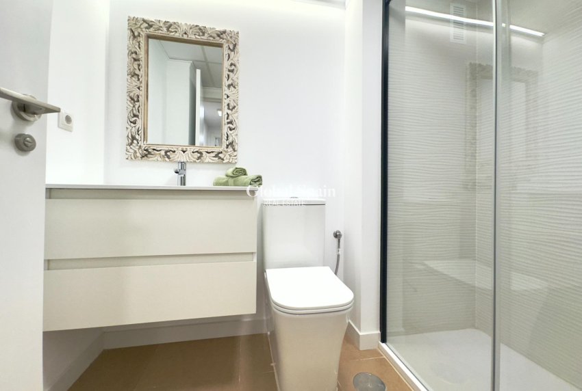 Resale - APARTMENT -
TORREVIEJA - Acequion