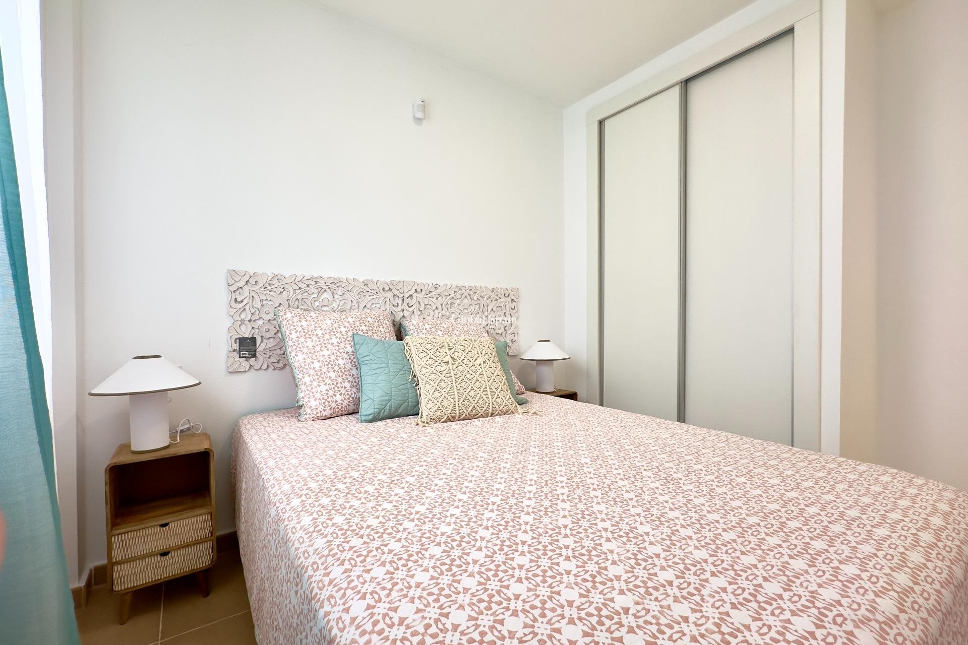 Resale - APARTMENT -
TORREVIEJA - Acequion