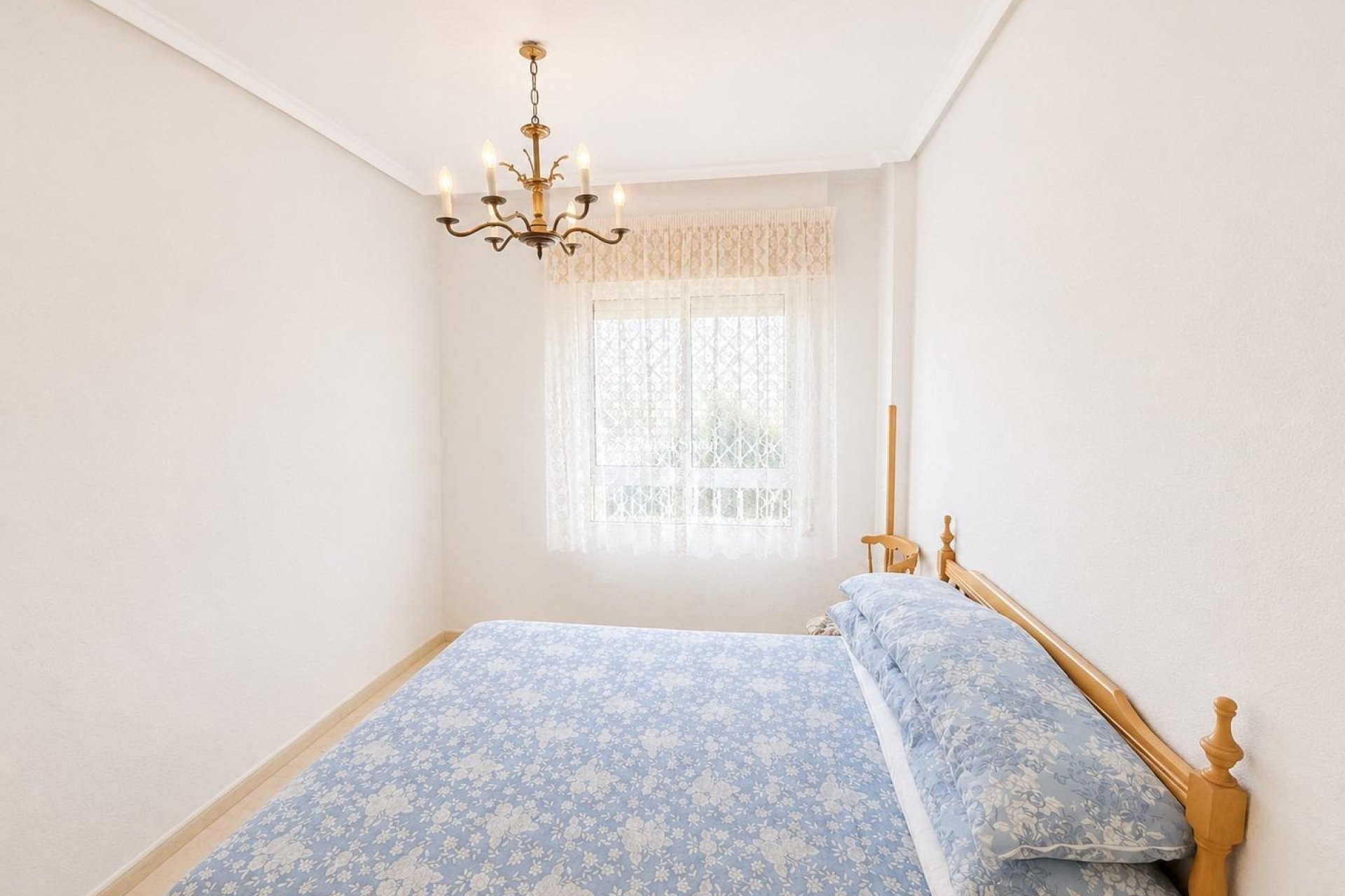 Resale - APARTMENT -
TORREVIEJA - Acequion