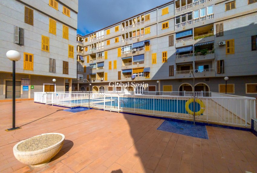 Resale - APARTMENT -
TORREVIEJA - Acequion