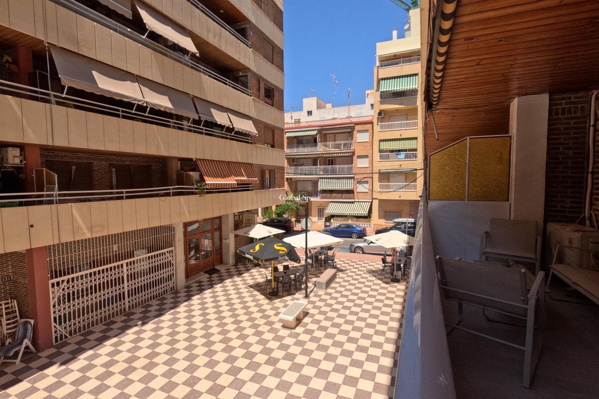 Resale - APARTMENT -
TORREVIEJA - Acequion