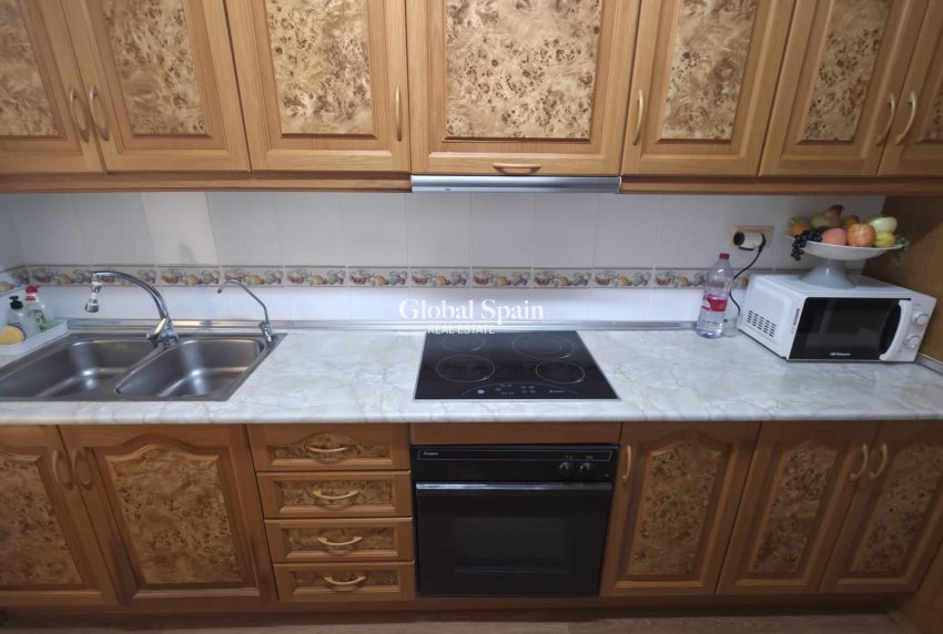Resale - APARTMENT -
TORREVIEJA - Acequion