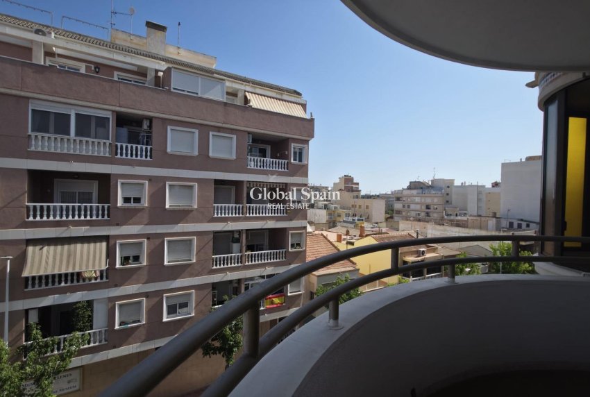 Resale - APARTMENT -
TORREVIEJA - Acequion
