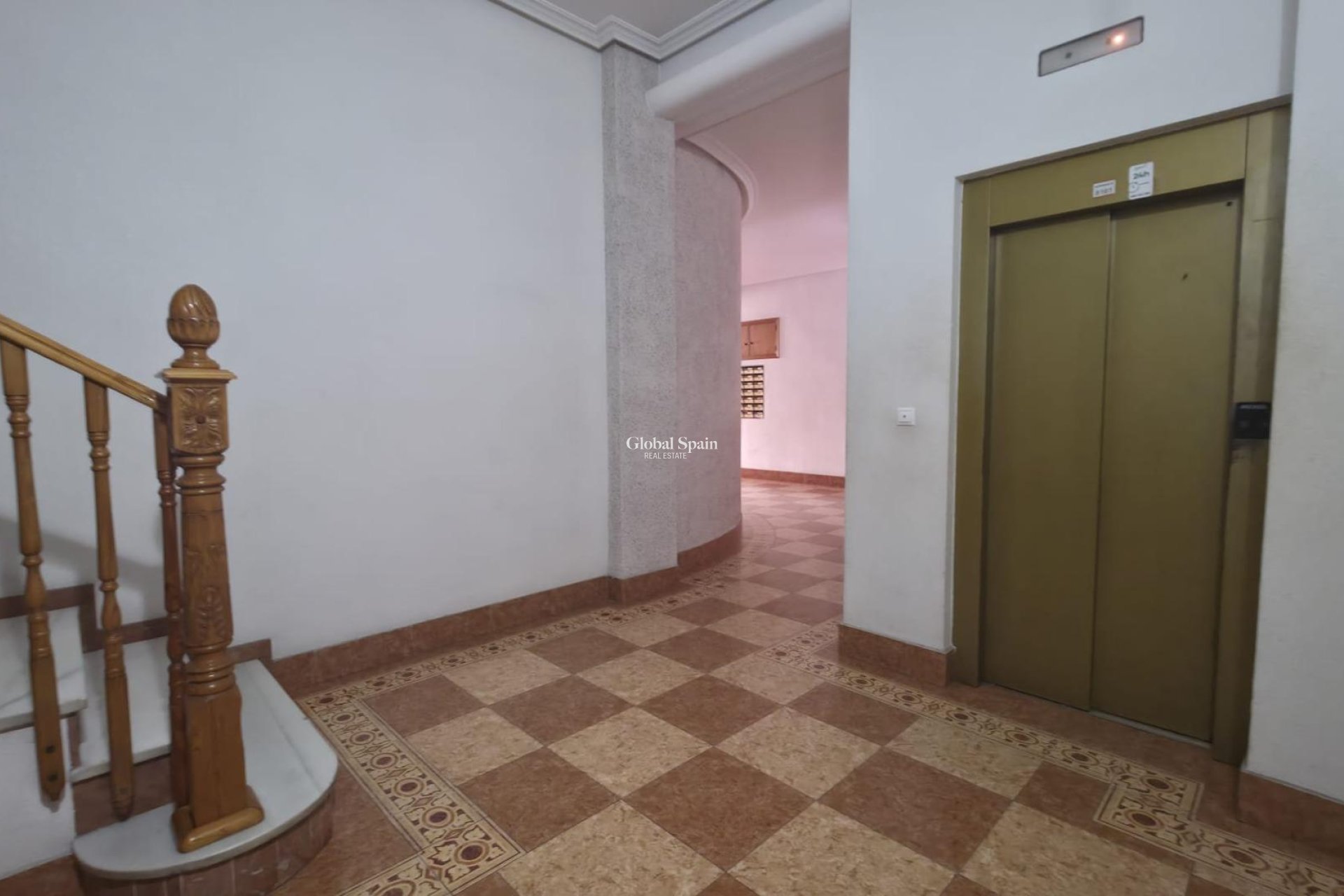 Resale - APARTMENT -
TORREVIEJA - Acequion
