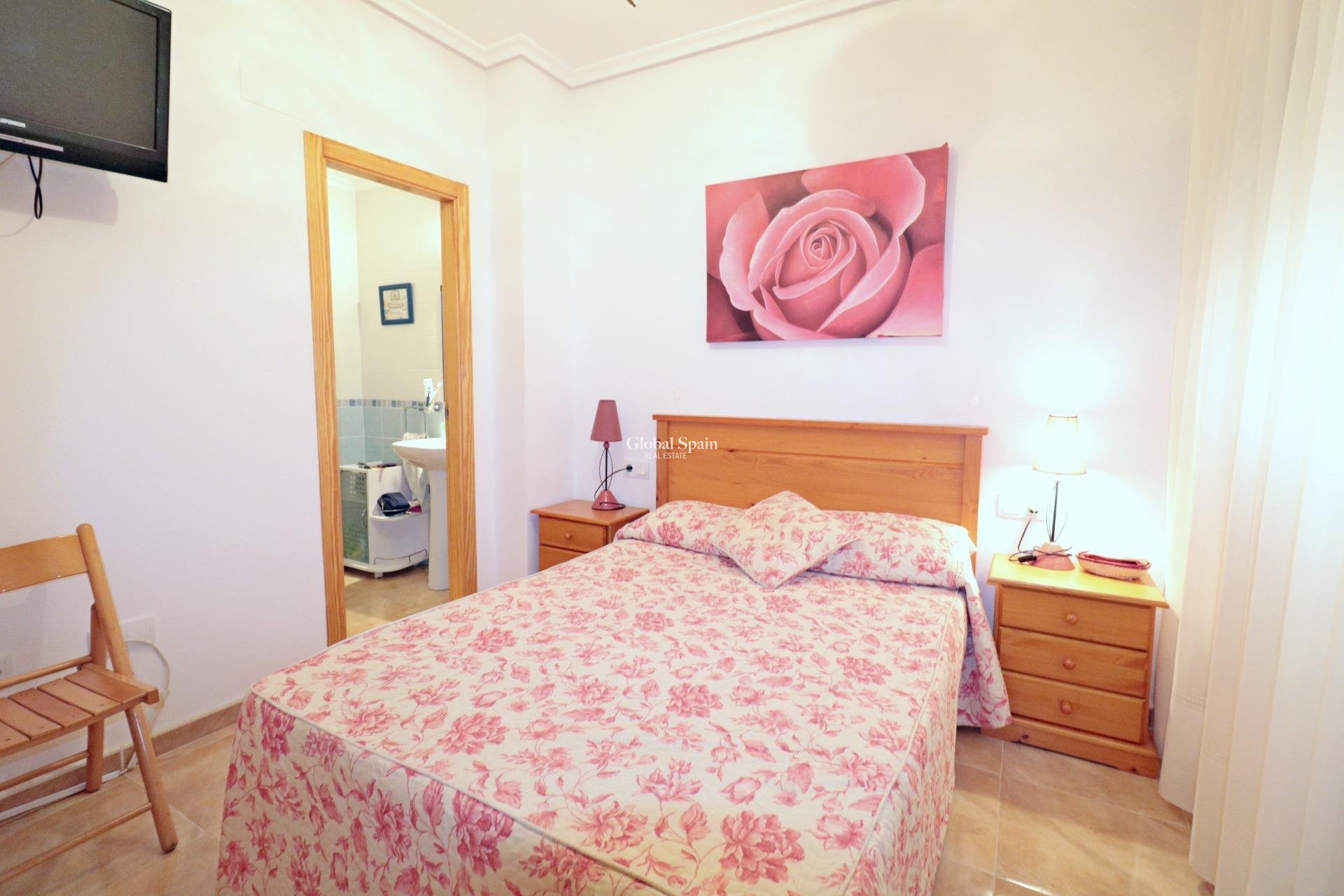 Resale - APARTMENT -
TORREVIEJA - Acequion
