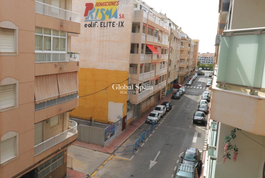 Resale - APARTMENT -
TORREVIEJA - Acequion
