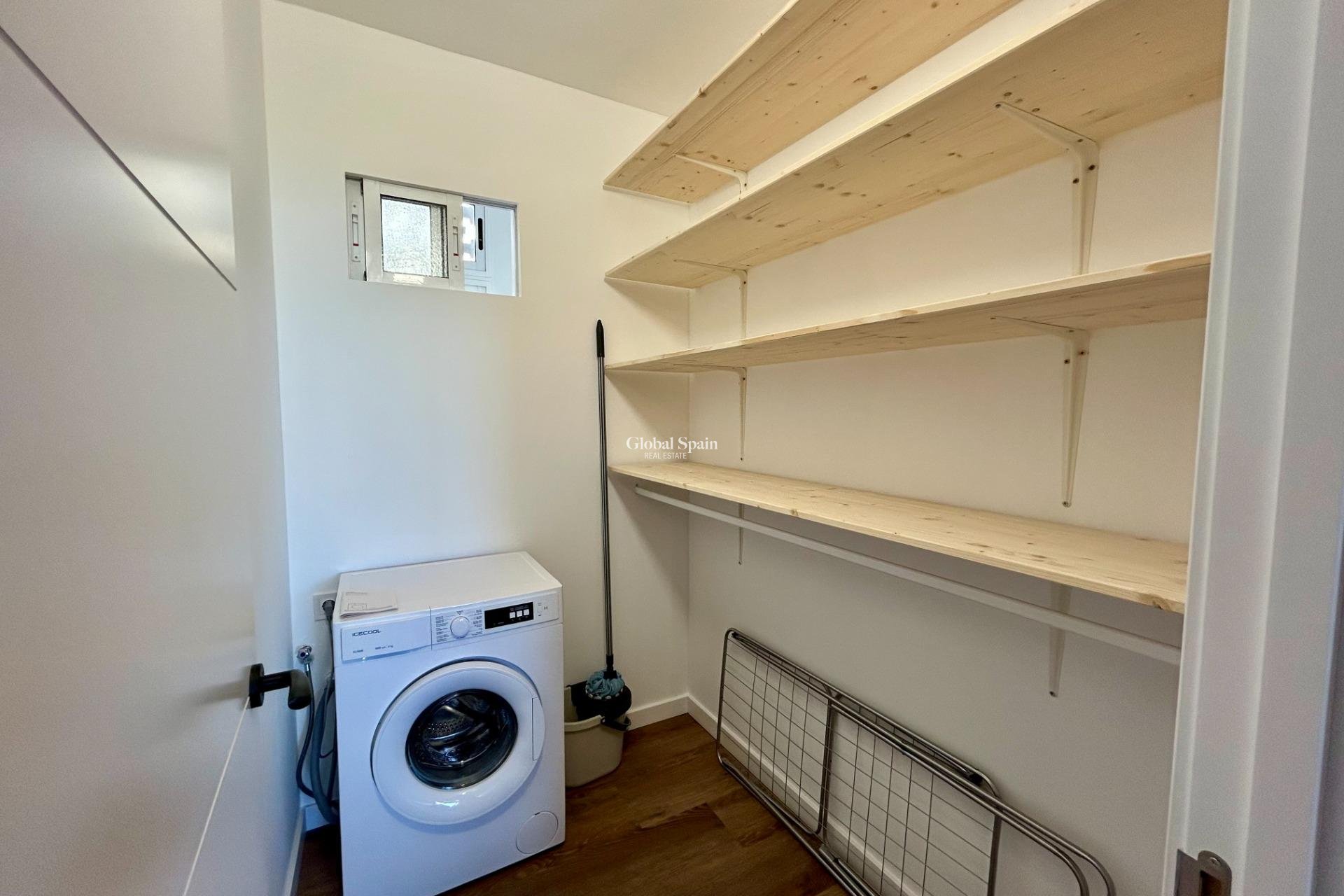 Resale - APARTMENT -
TORREVIEJA - Acequion