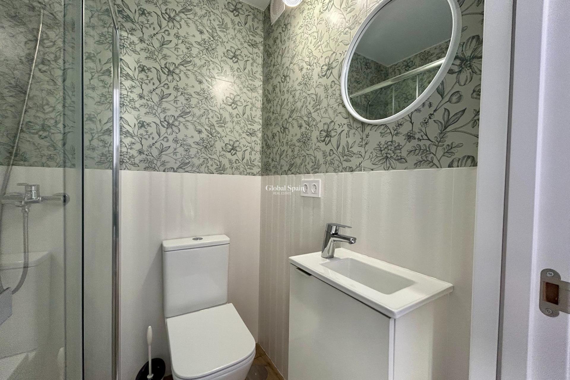 Resale - APARTMENT -
TORREVIEJA - Acequion