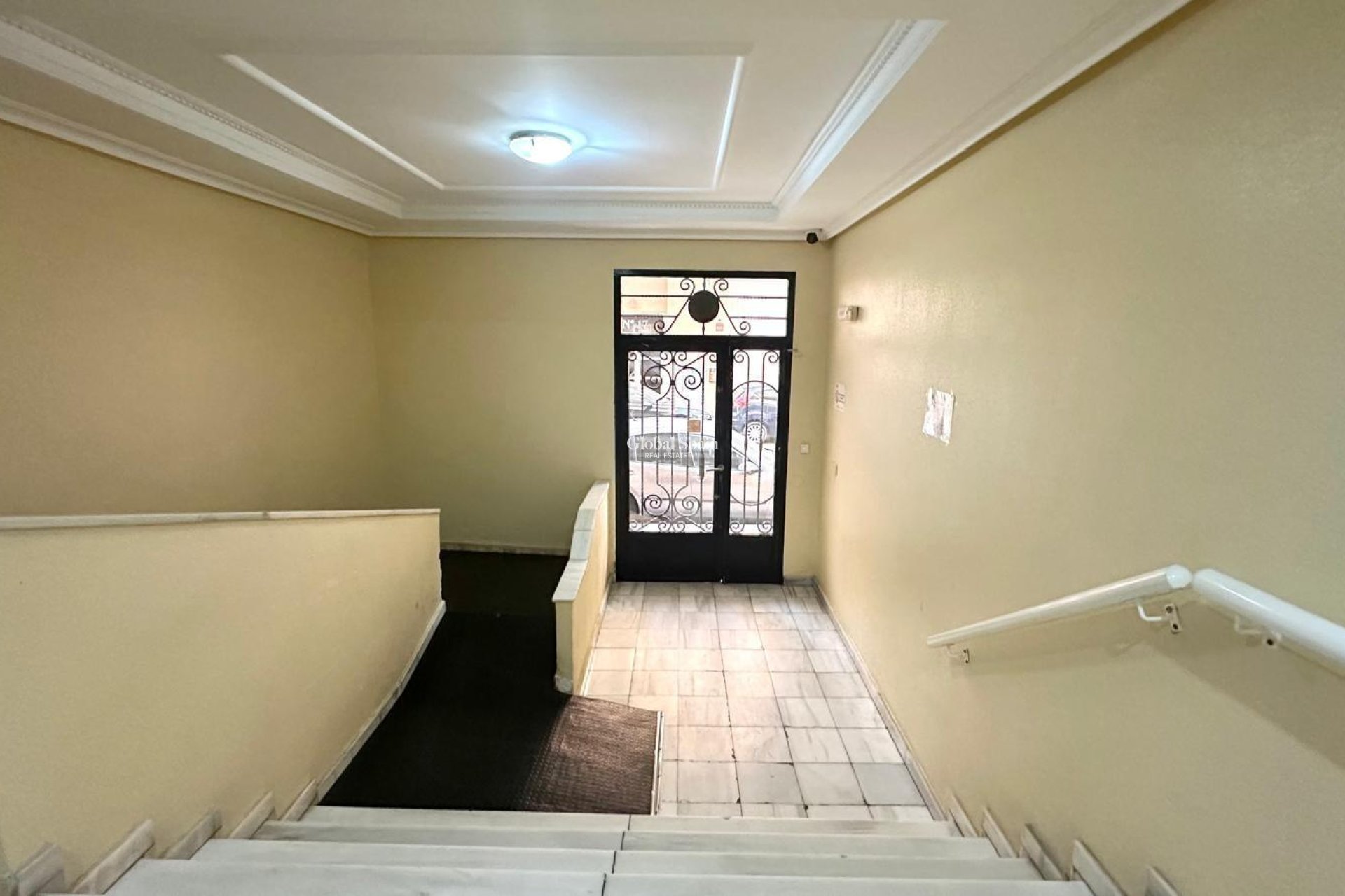 Resale - APARTMENT -
TORREVIEJA - Acequion
