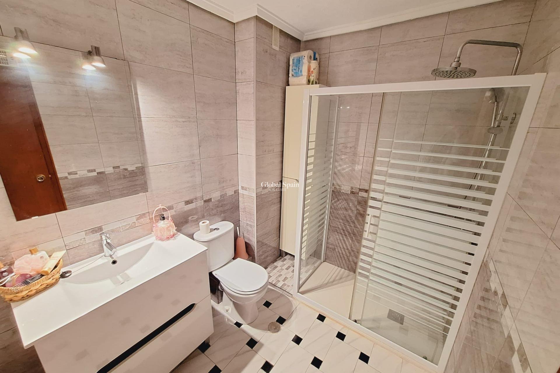 Resale - APARTMENT -
TORREVIEJA - Acequion