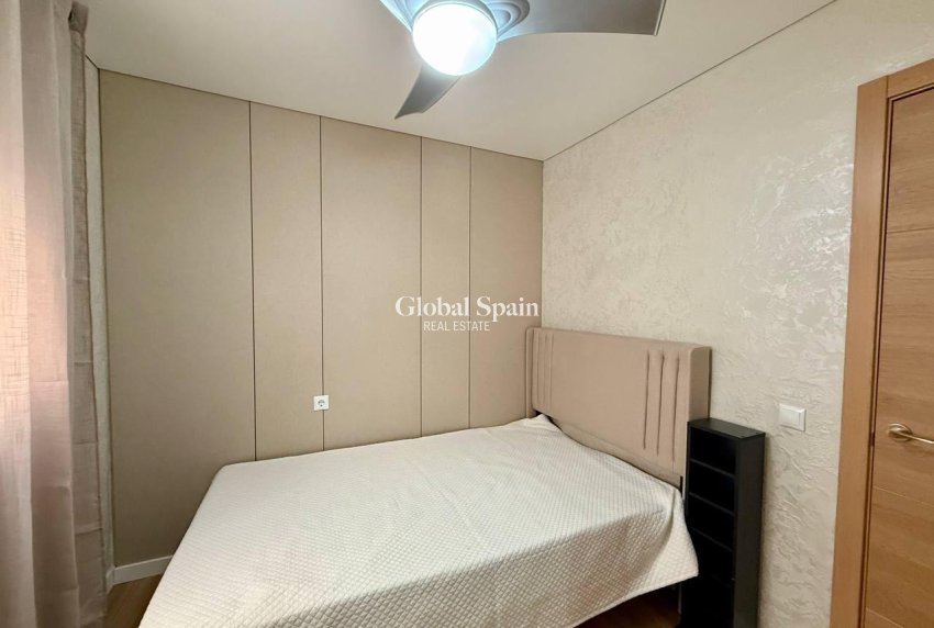 Resale - APARTMENT -
TORREVIEJA - Acequion
