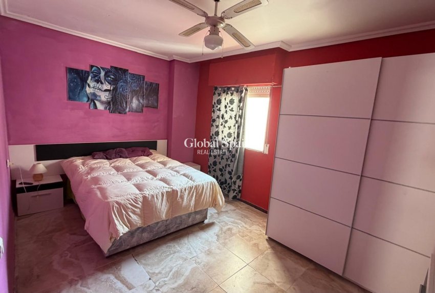 Resale - APARTMENT -
TORREVIEJA - Acequion