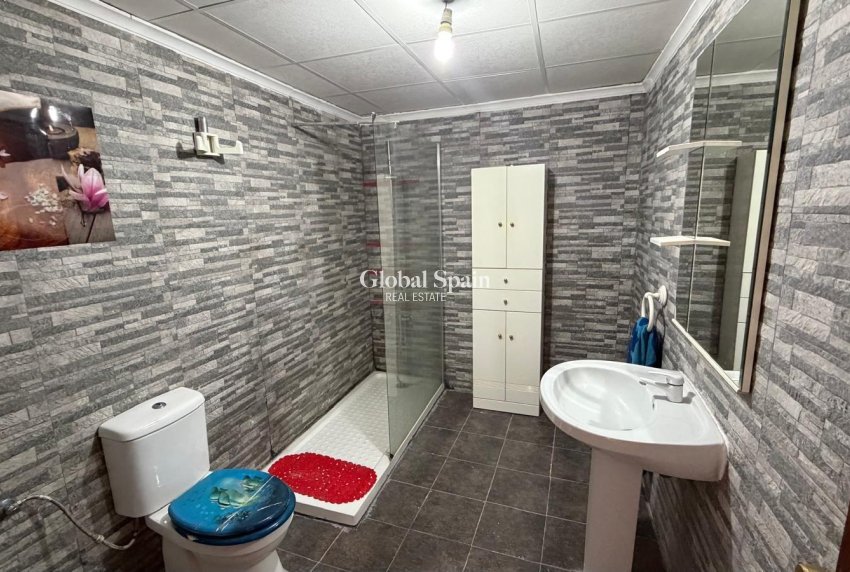 Resale - APARTMENT -
TORREVIEJA - Acequion