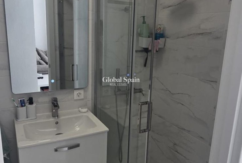 Resale - APARTMENT -
TORREVIEJA - Acequion